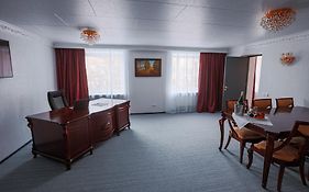 Inger Hotel